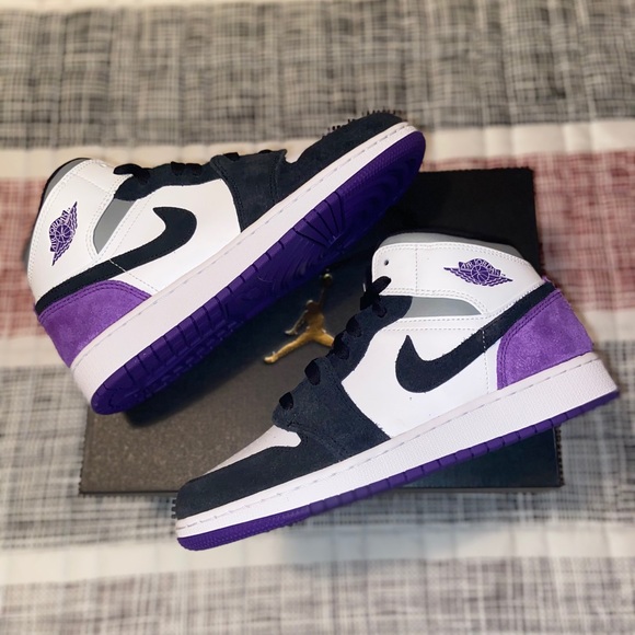 jordan 1 court purple size 8.5